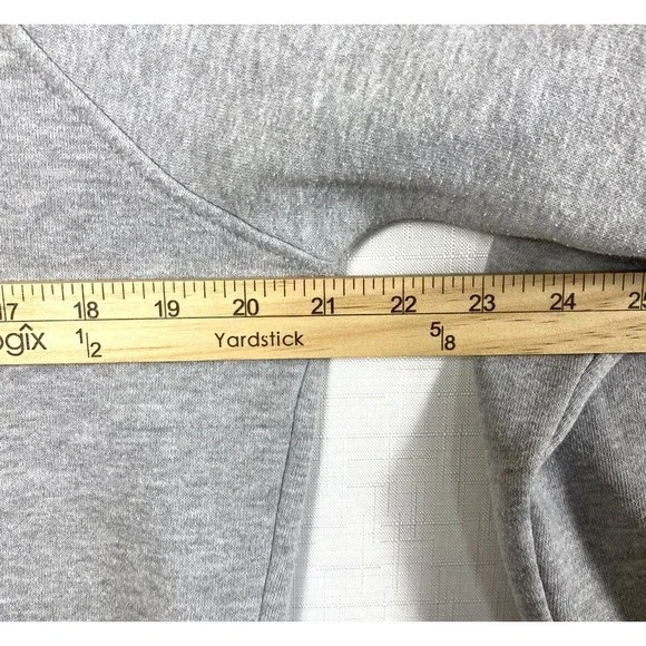 NFL Gray and Red Hoodie - Picture 10 of 13